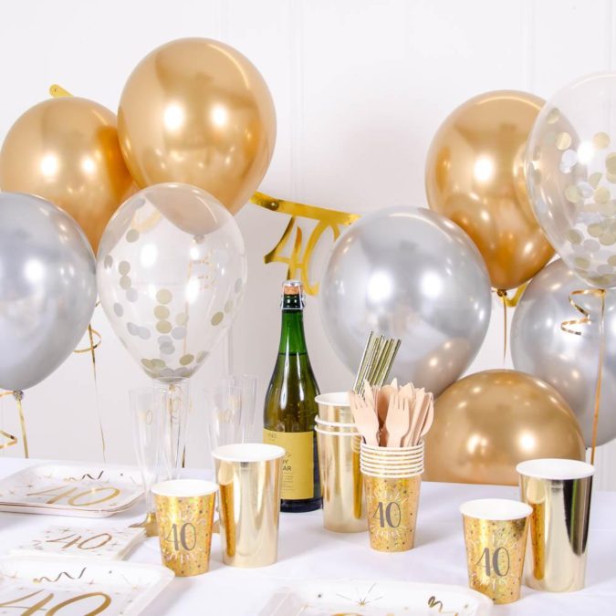 Gold Balloon Bouquet.. 1 70+ Hottest Marriage Anniversary Decoration Ideas at Home - 5