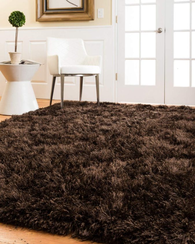 Shag-carpet-3-675x844 70+ Outdated Decorating Trends and Ideas Coming Back in 2022