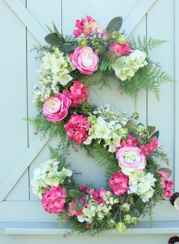 70+ Hottest Marriage Anniversary Decoration Ideas at Home 55 Special romantic flowers 2 70+ Hottest Marriage Anniversary Decoration Ideas at Home - 55