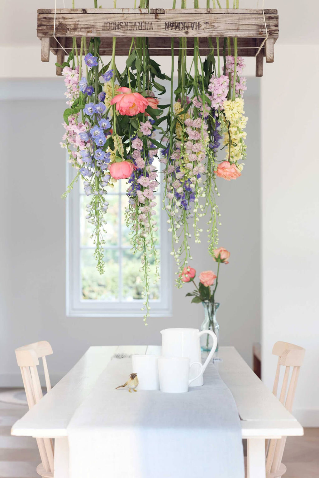 70+ Hottest Marriage Anniversary Decoration Ideas at Home 49 Special romantic flowers.. 4 70+ Hottest Marriage Anniversary Decoration Ideas at Home - 49