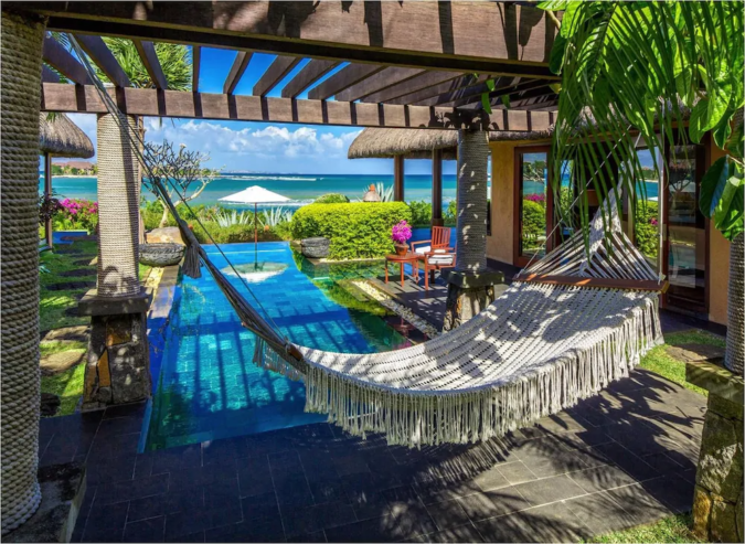 The Oberoi Beach Resort 3 Relax and Unwind at These Amazing Waterside Retreats - 3