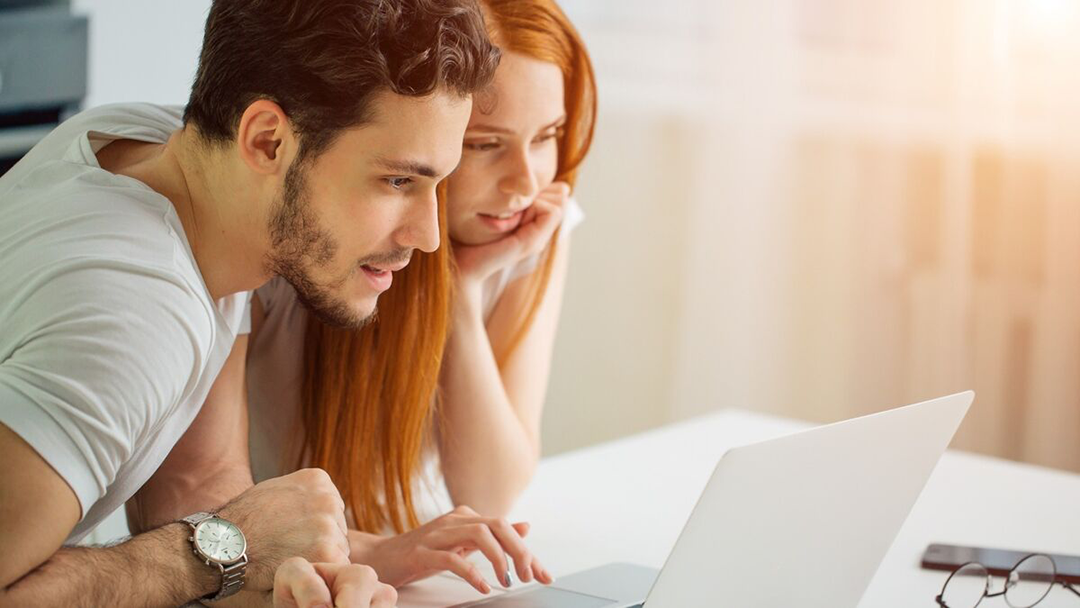 Wedding Venues near Me: 7 Tips to Choose Best Affordable Venue 13 a couple 1 Wedding Venues near Me: 7 Tips to Choose Best Affordable Venue - 13