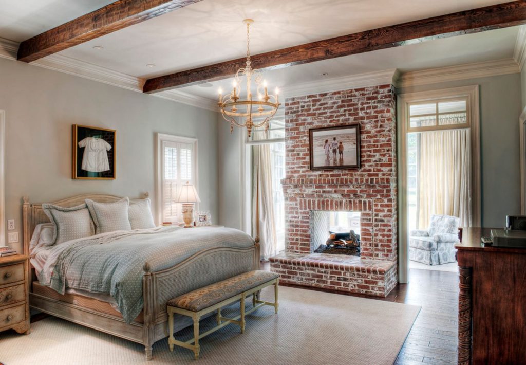 traditional-bedroom-1024x710 70+ Outdated Decorating Trends and Ideas Coming Back in 2022