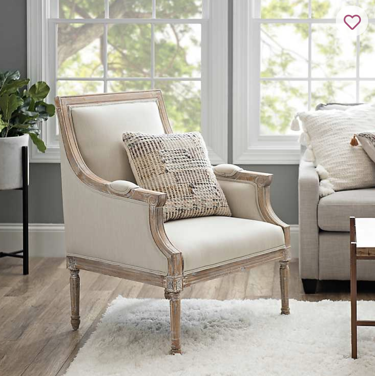 Accent chair. +110 Unique Living Room Furniture Pieces That Amaze Everyone - 40