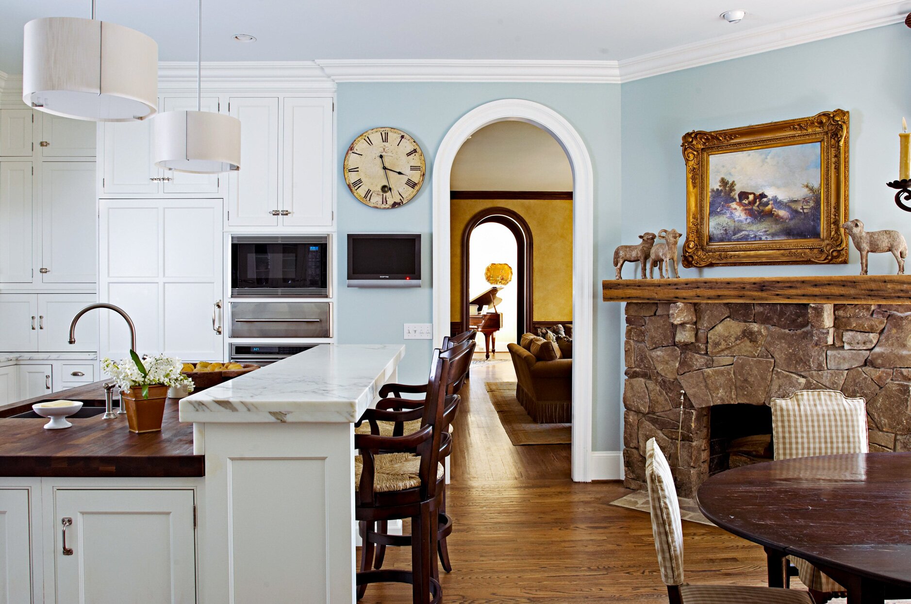 80+ Unusual Kitchen Design Ideas for Small Spaces 6 color flow. 80+ Unusual Kitchen Design Ideas for Small Spaces - 6