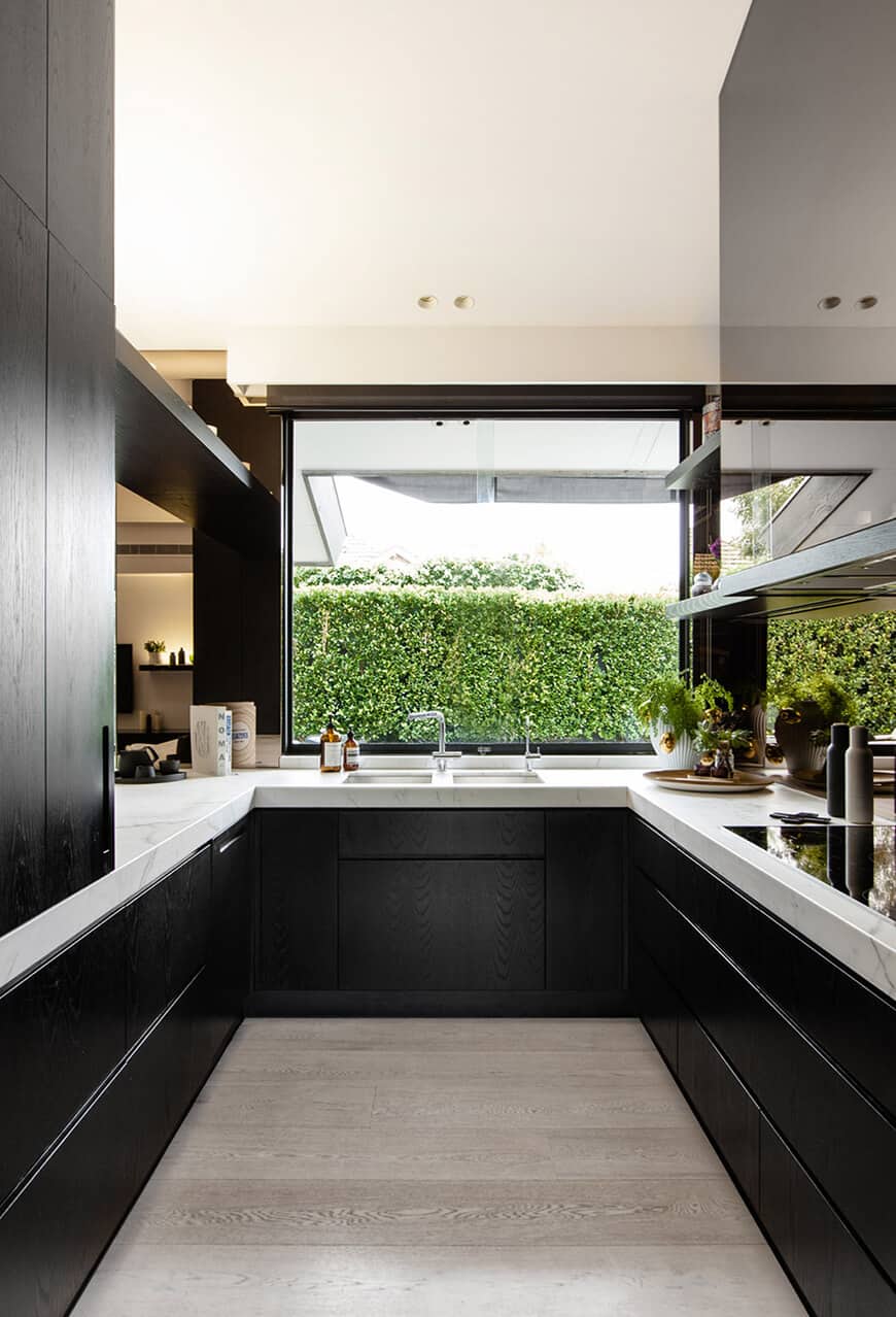 80+ Unusual Kitchen Design Ideas for Small Spaces 41 windows. 80+ Unusual Kitchen Design Ideas for Small Spaces - 41