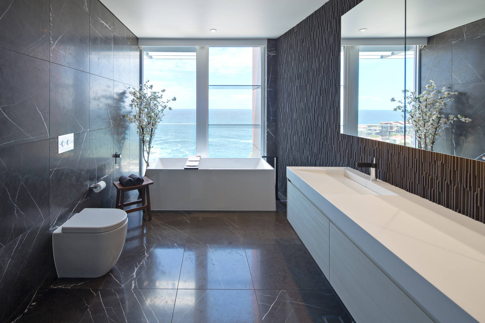 Sea View 2 Best +60 Ideas to Enhance Your Bathroom’s Luxuriousness - 47