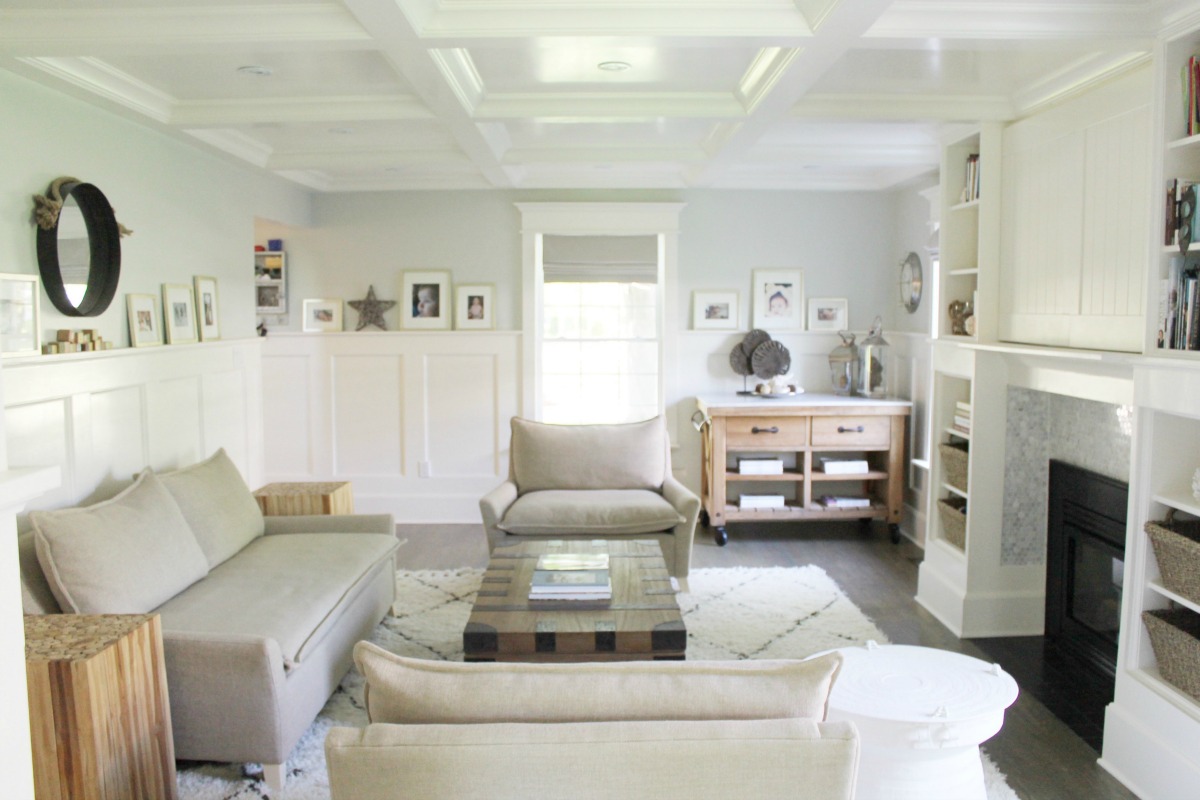 +70 Unique Ceiling Design Ideas for Your Living Room 8 Wainscoting 1 +70 Unique Ceiling Design Ideas for Your Living Room - 8