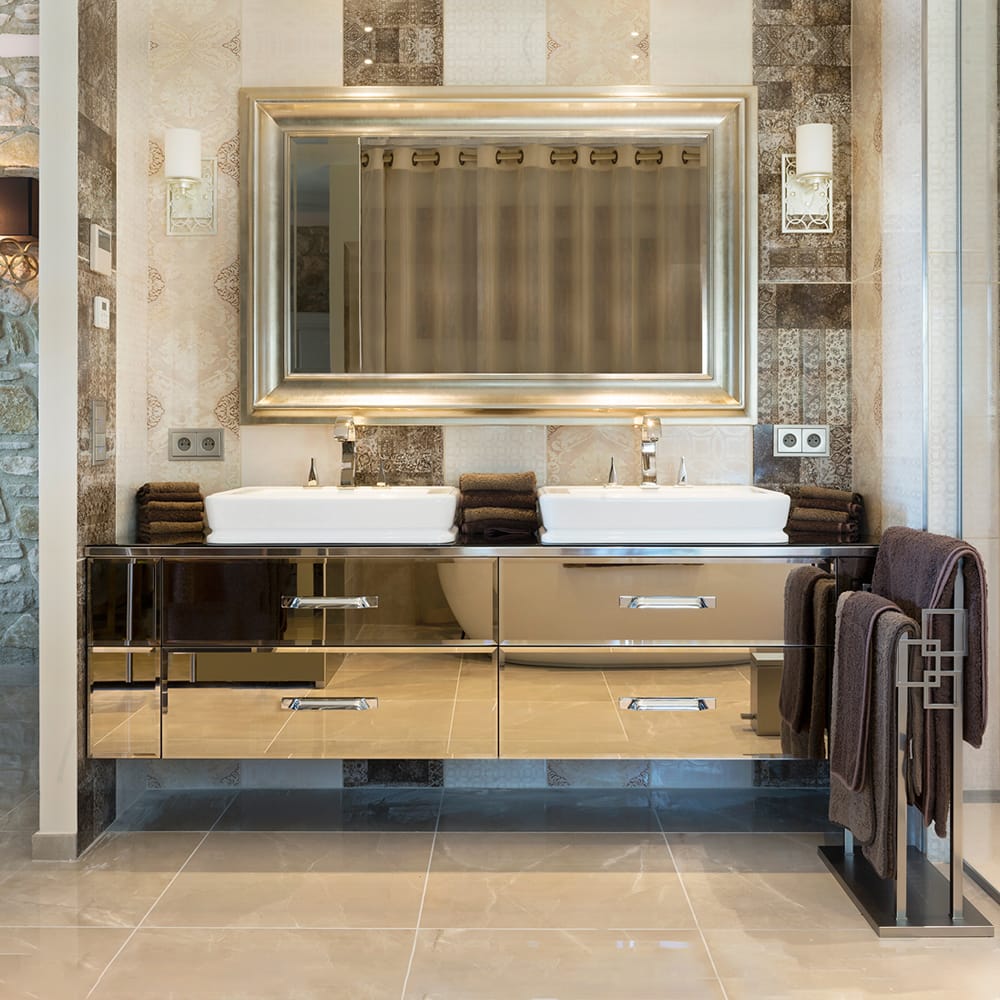 mirrored vanity 2 Best +60 Ideas to Enhance Your Bathroom’s Luxuriousness - 43