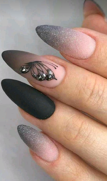 butterfly faded black nails