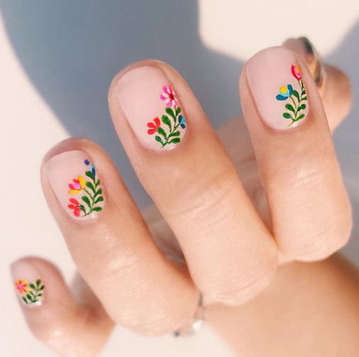 short fine floral nail art
