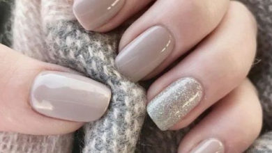 +27 Fabulous Nail Colors for Grey-Haired Ladies 3 nail ideas for ladies with grey hair