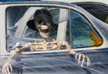 10 Tips for Making Your Home Stand Out This Halloween 196 Halloween