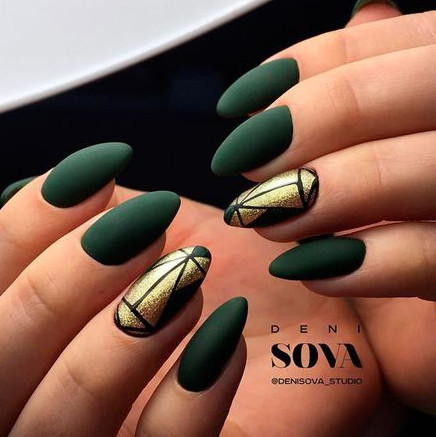 37+ Gorgeous nail-art designs to sparkle this winter 32 green nail art