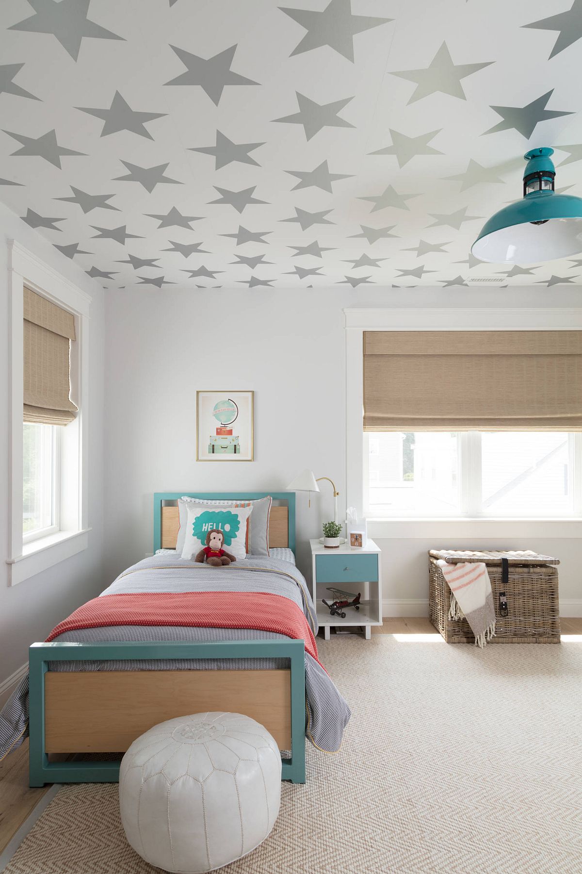 Wallpaper-on-ceiling 10 Cute Ways to Use Removable Wallpaper for Your Kid’s Bedroom