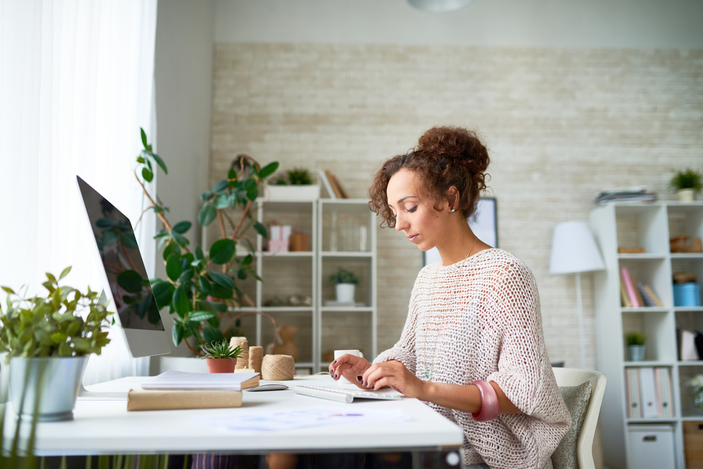 Working-Space-at-Home Succeed with an Online Education: Your Guide for 2021 and Beyond