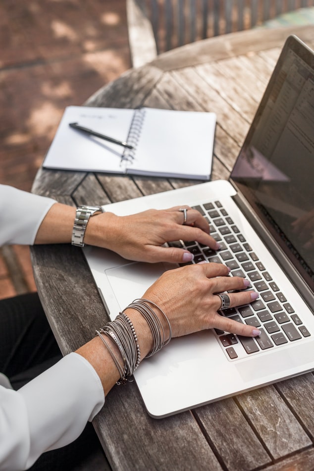 8 Article Writing Tips That Will Take Your Student Blog to the Next Level 10 working on laptop 8 Article Writing Tips That Will Take Your Student Blog to the Next Level - 3