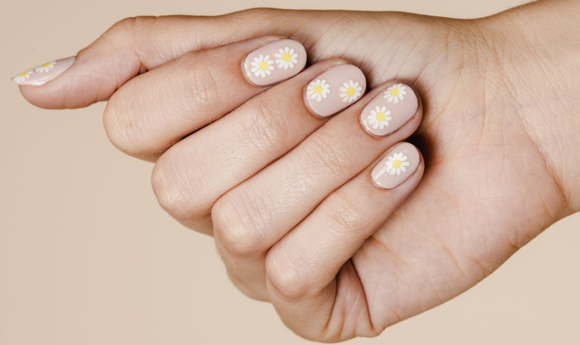 floral nail designs