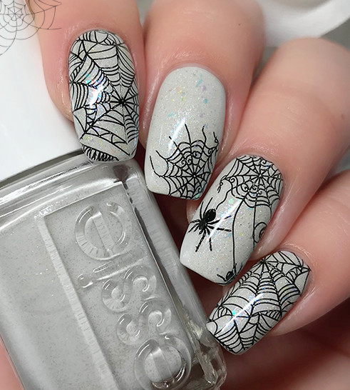 spiderweb nail art