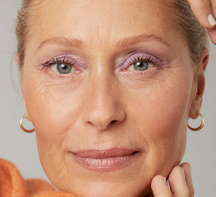 2021 11 10 232512 Top 10 Skincare tricks for women over 50 to look younger - 2 over 50 skincare
