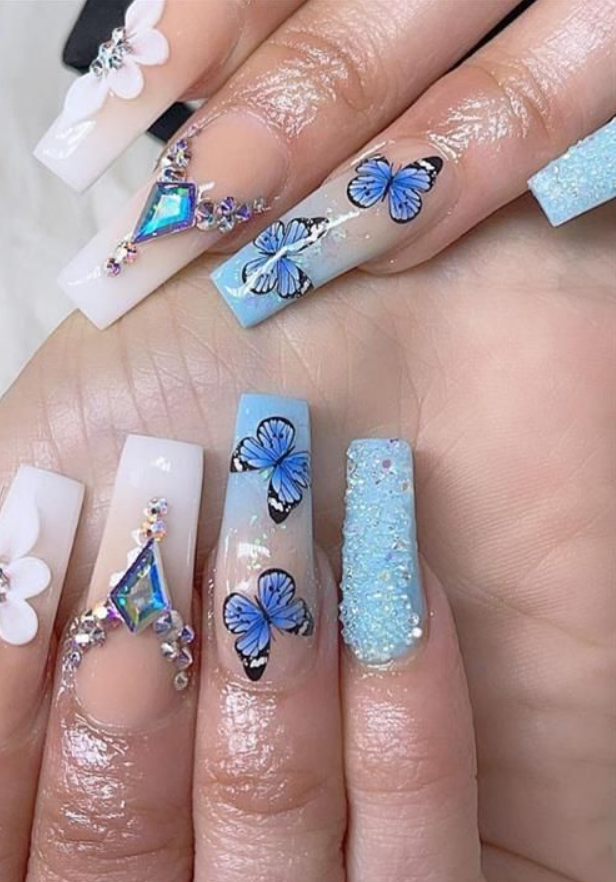 3D floral Acrylic Nails in blue 1 90+ Hottest 3D Acrylic Nails With Flower Designs - 7 3D acrylic nails with flower designs