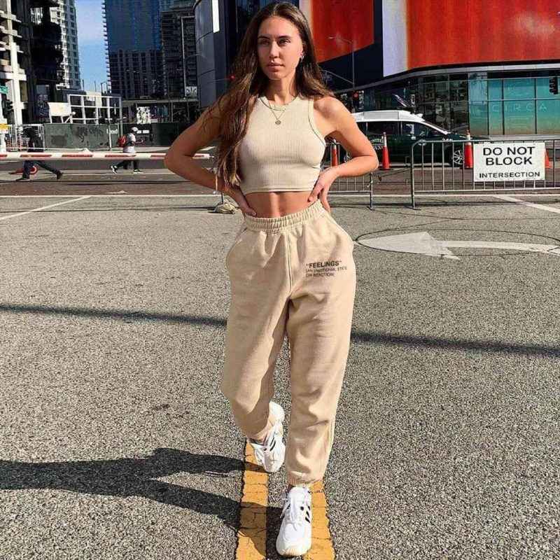 60+ Fashionable '90s Ladies Outfit Ideas That Come Back In 2022
