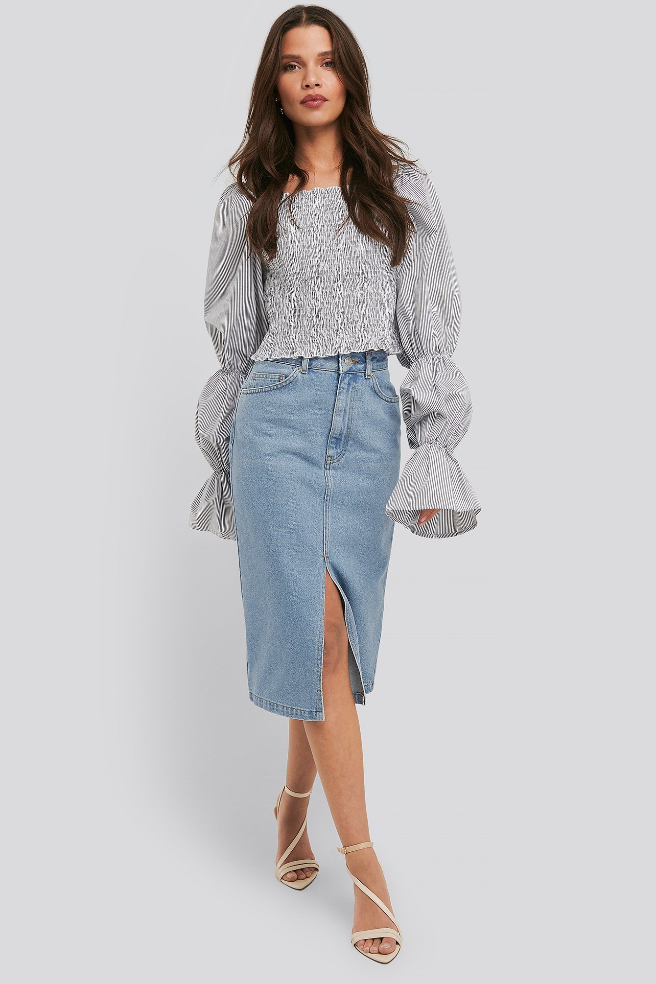 MIDI SKIRT. 1 60+ Fashionable '90s Ladies Outfit Ideas That Come Back - 55