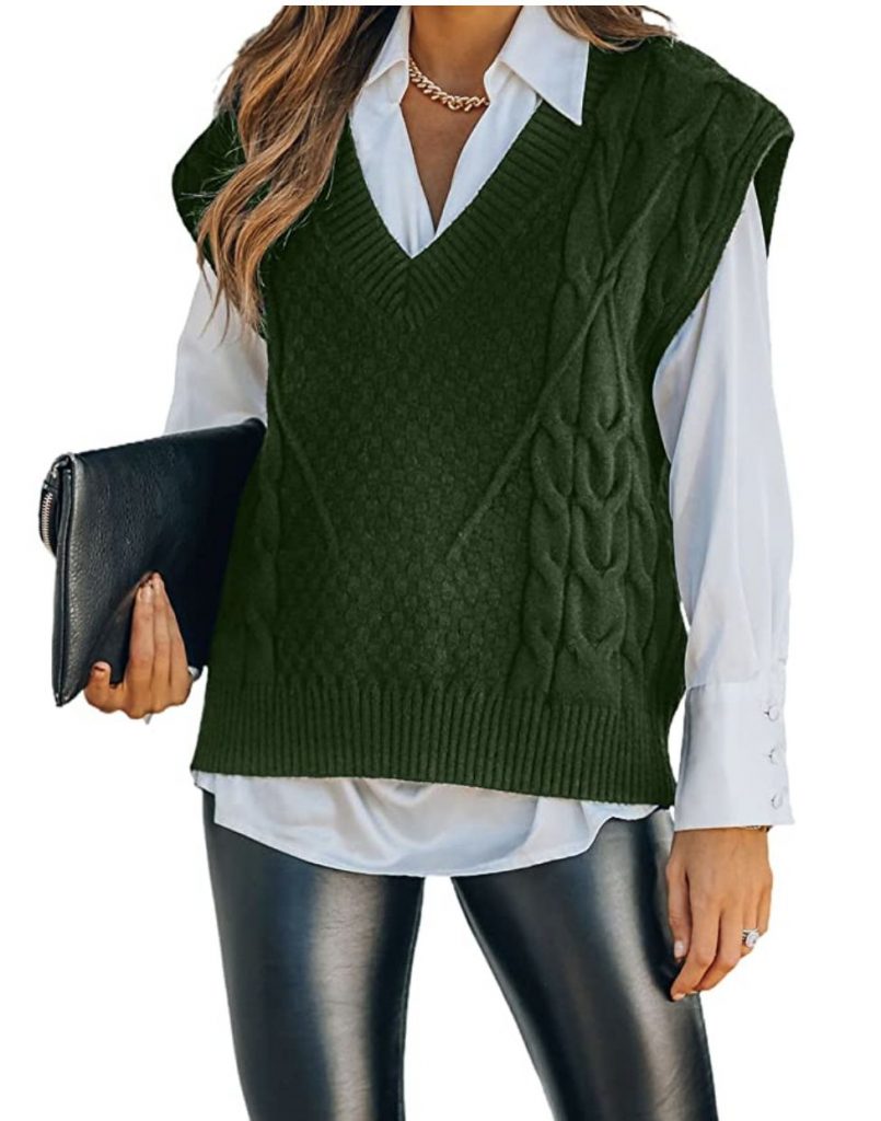 Sweater Vest.. 60+ Fashionable '90s Ladies Outfit Ideas That Come Back - 33