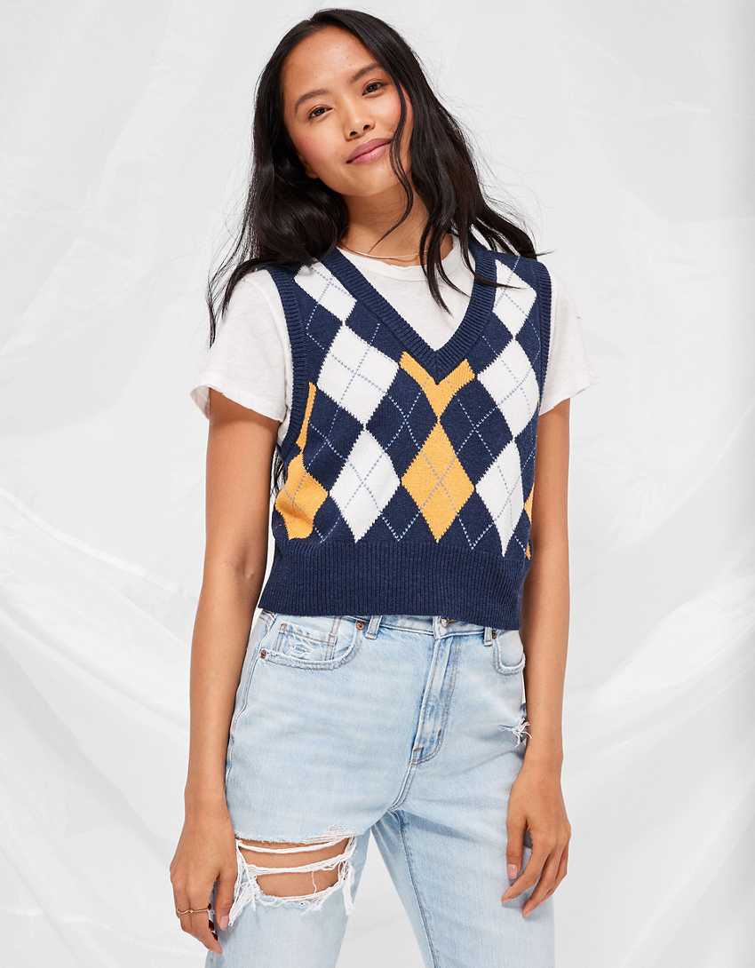 60+ Fashionable '90s Ladies Outfit Ideas That Come Back 33 Sweater Vests 60+ Fashionable '90s Ladies Outfit Ideas That Come Back - 28