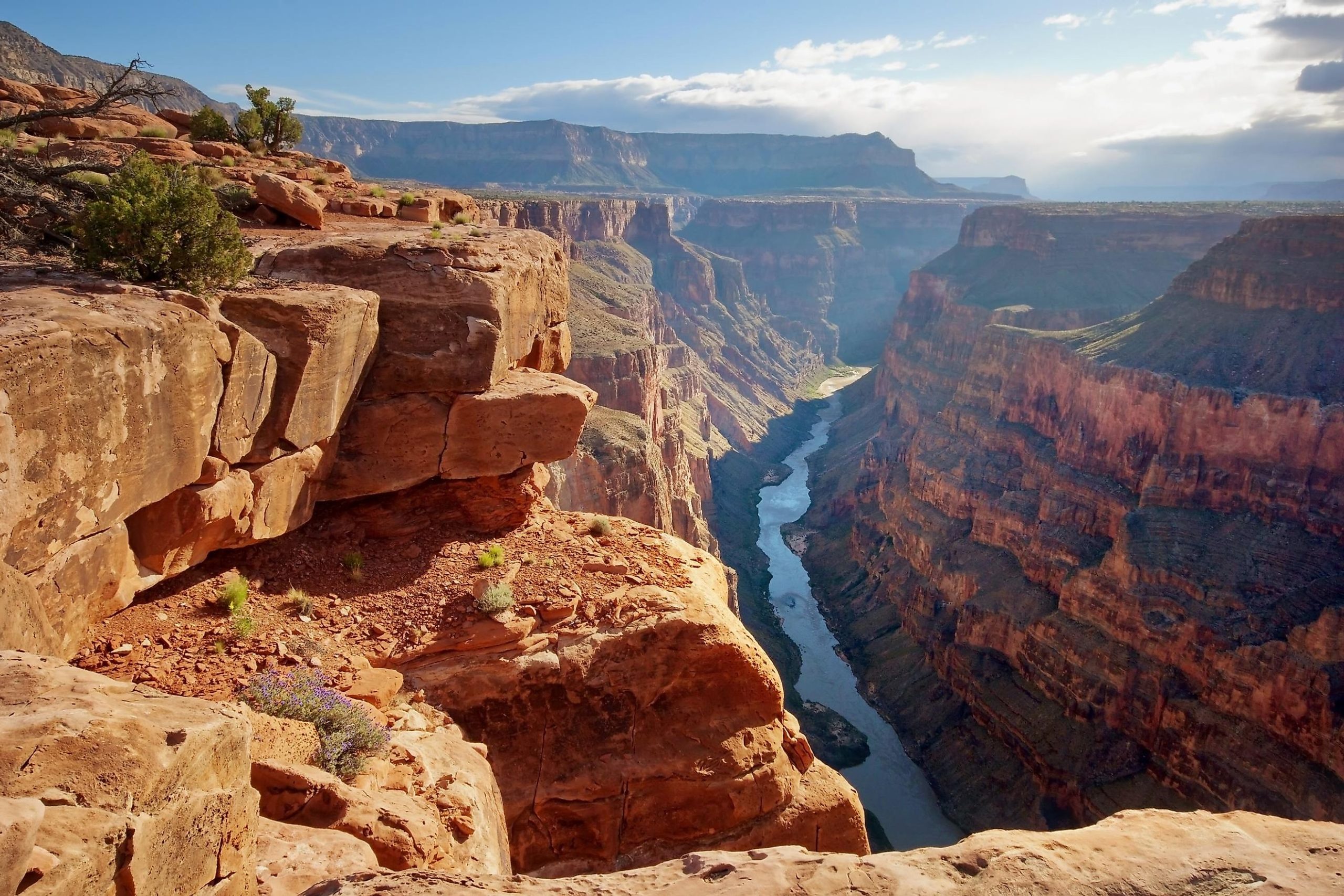The-Grand-Canyon-Arizona.-scaled Top 5 Scenic Locations You Need to See For Yourself