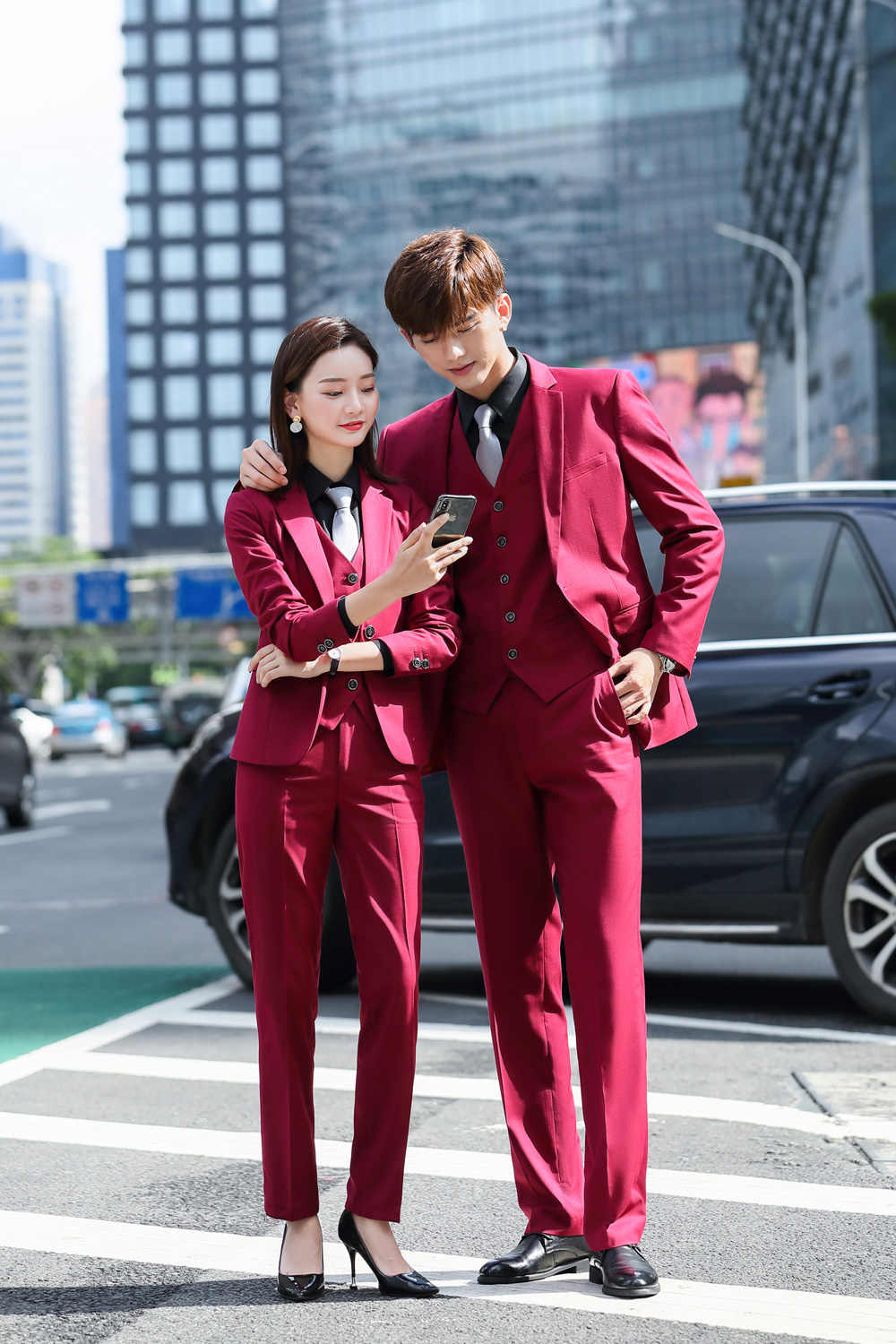 matching suit.. 50+ Stylish Formal Matching Outfits for Couples - 27