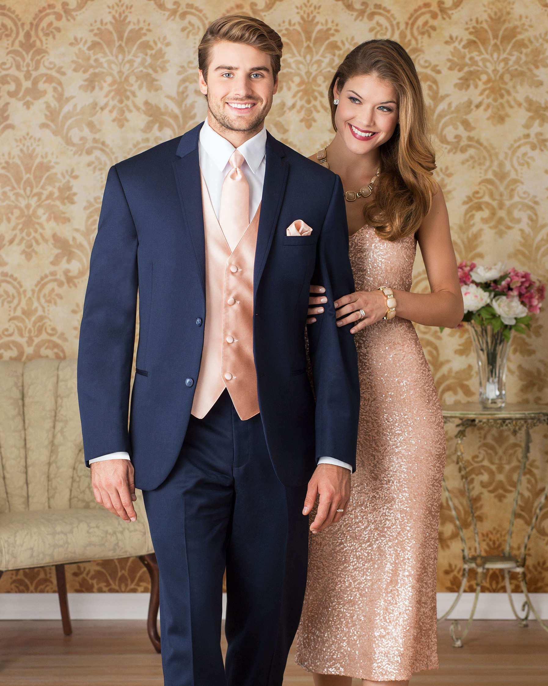 ormal-black-couples-matching-outfit-2 50+ Stylish Formal Matching Outfits for Couples