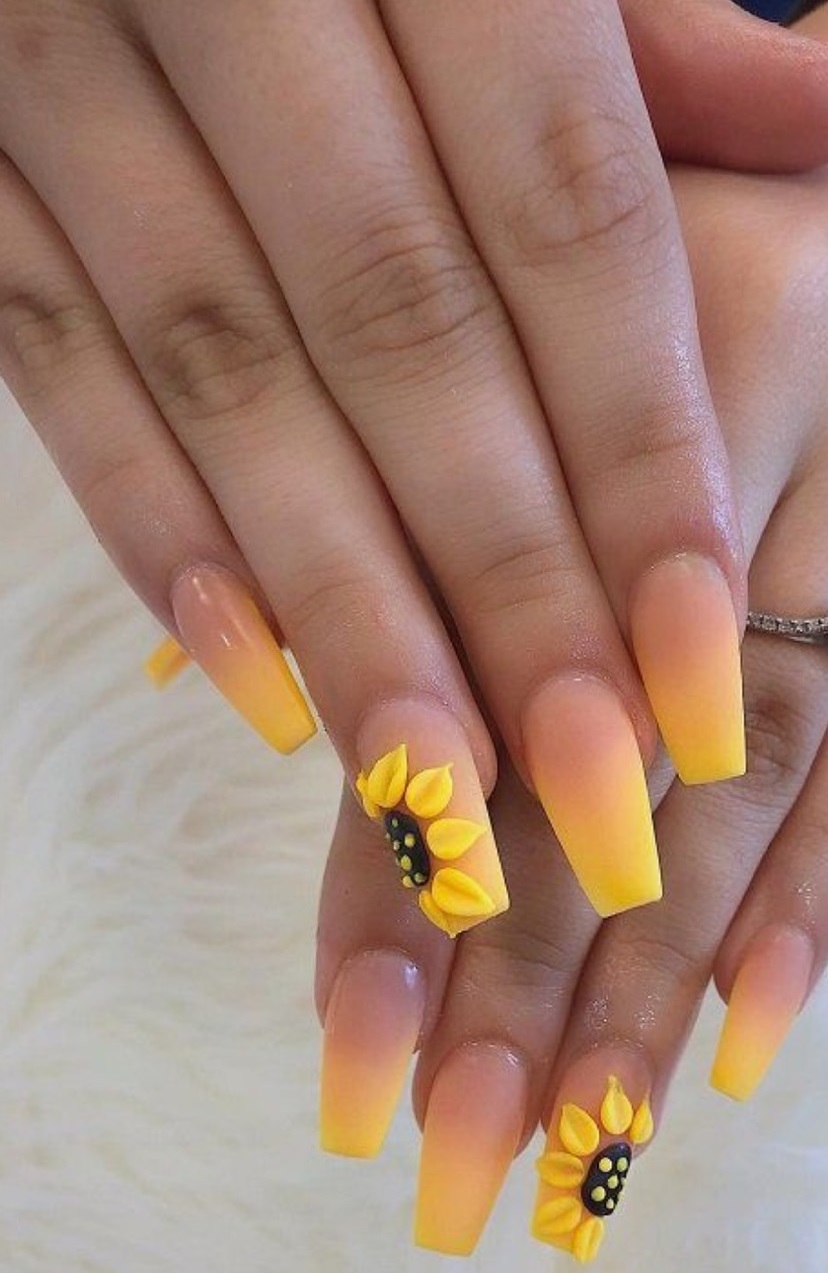 3D acrylic nails with sunflower design