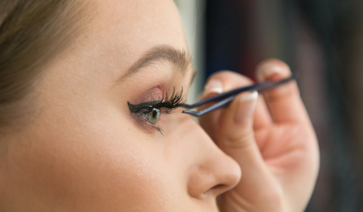 false lashes for a younger look