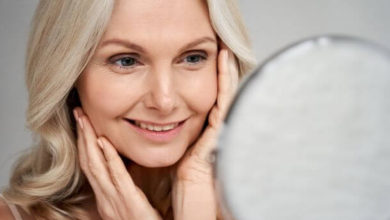 Makeup tips to look younger in your 50s