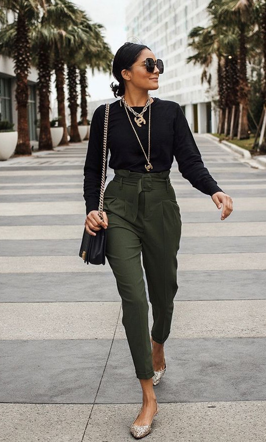 2021-12-05_023709 Stylish work outfit ideas for women over 50 to inspire you