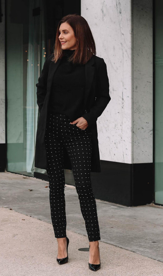 2021-12-05_023815 Stylish work outfit ideas for women over 50 to inspire you
