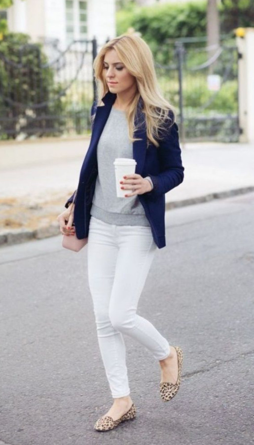 2021-12-05_025237 Stylish work outfit ideas for women over 50 to inspire you