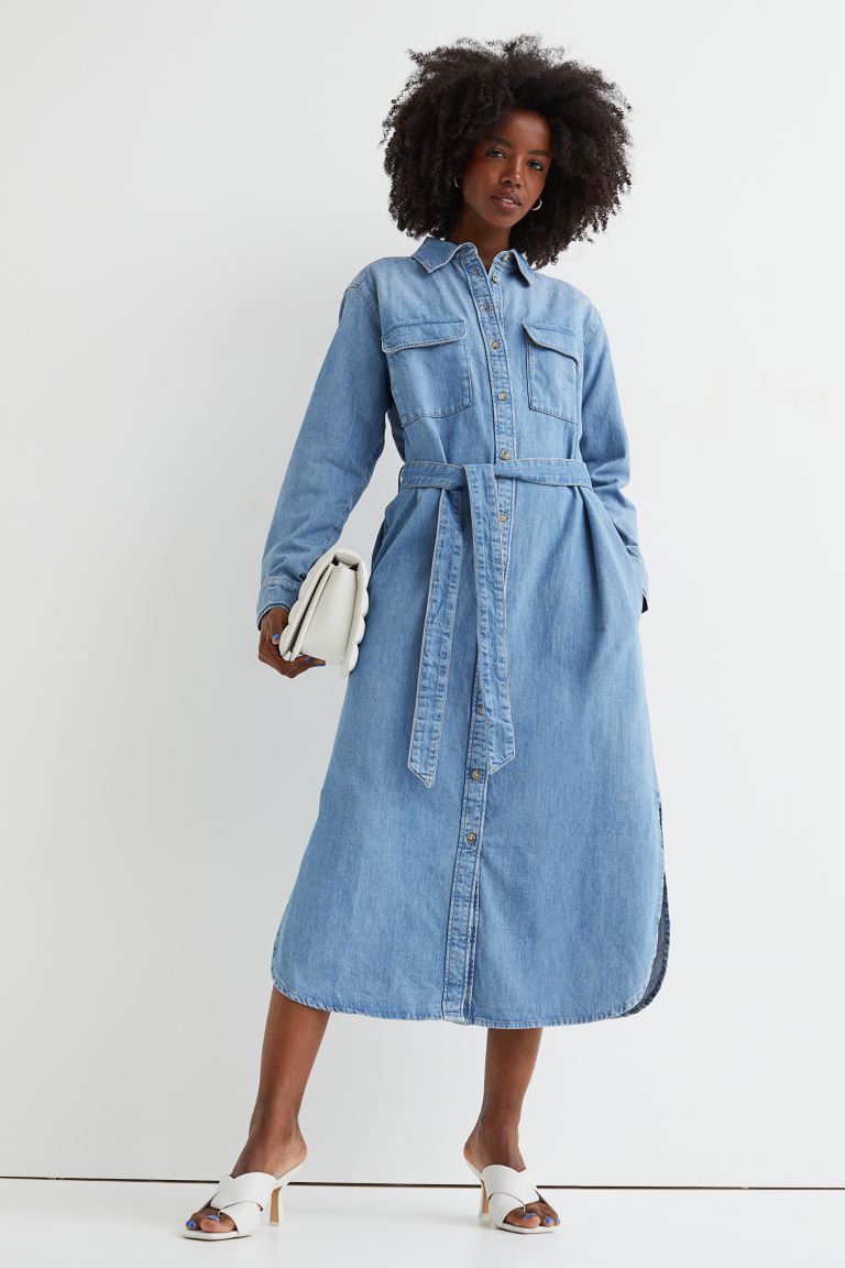 65+ Smartest Business Casual Attire for Women 22 Denim Dress.. 65+ Smartest Business Casual Attire for Women - 19