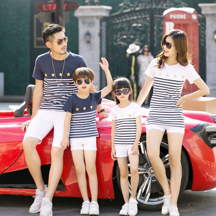 Family Matching Outfit 70+ Best Family Photoshoot Outfit Ideas That You Must Check - 64