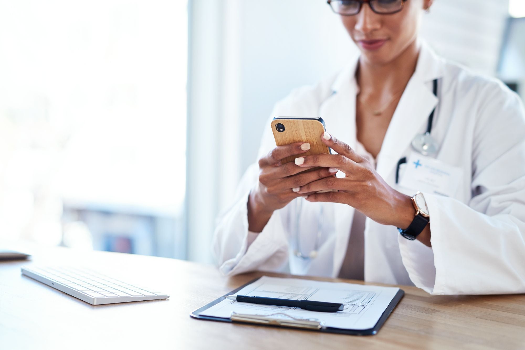HIPAA-compliant How to Share Patient Lab Results via Text in a HIPAA Compliant Way