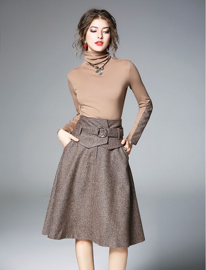 Midi-Skirt-And-Turtleneck-1 65+ Smartest Business Casual Attire for Women in 2022