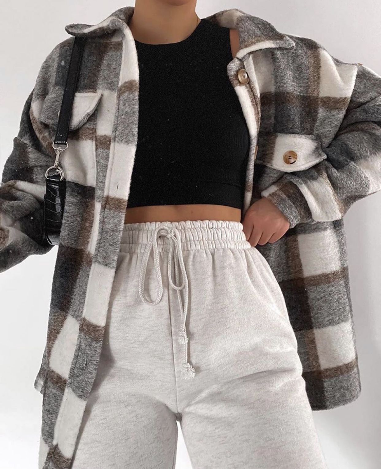 60+ Hot Trending Clothes for Teenage Girl 34 Oversized Clothes 60+ Hot Trending Clothes for Teenage Girl - 31