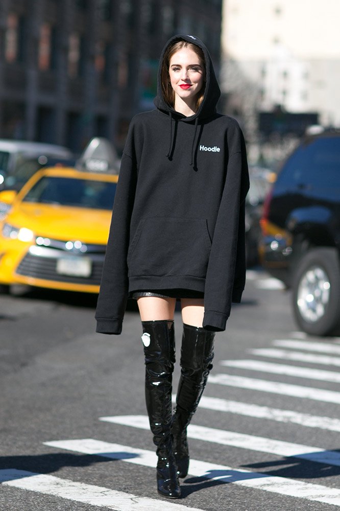 Oversized-outfits-for-girls-1 60+ Hot Trending Clothes for Teenage Girl 2022