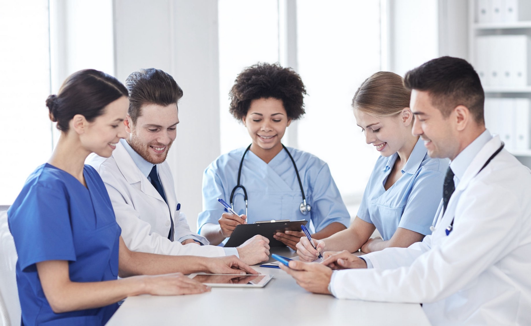 doctors How to Share Patient Lab Results via Text in a HIPAA Compliant Way