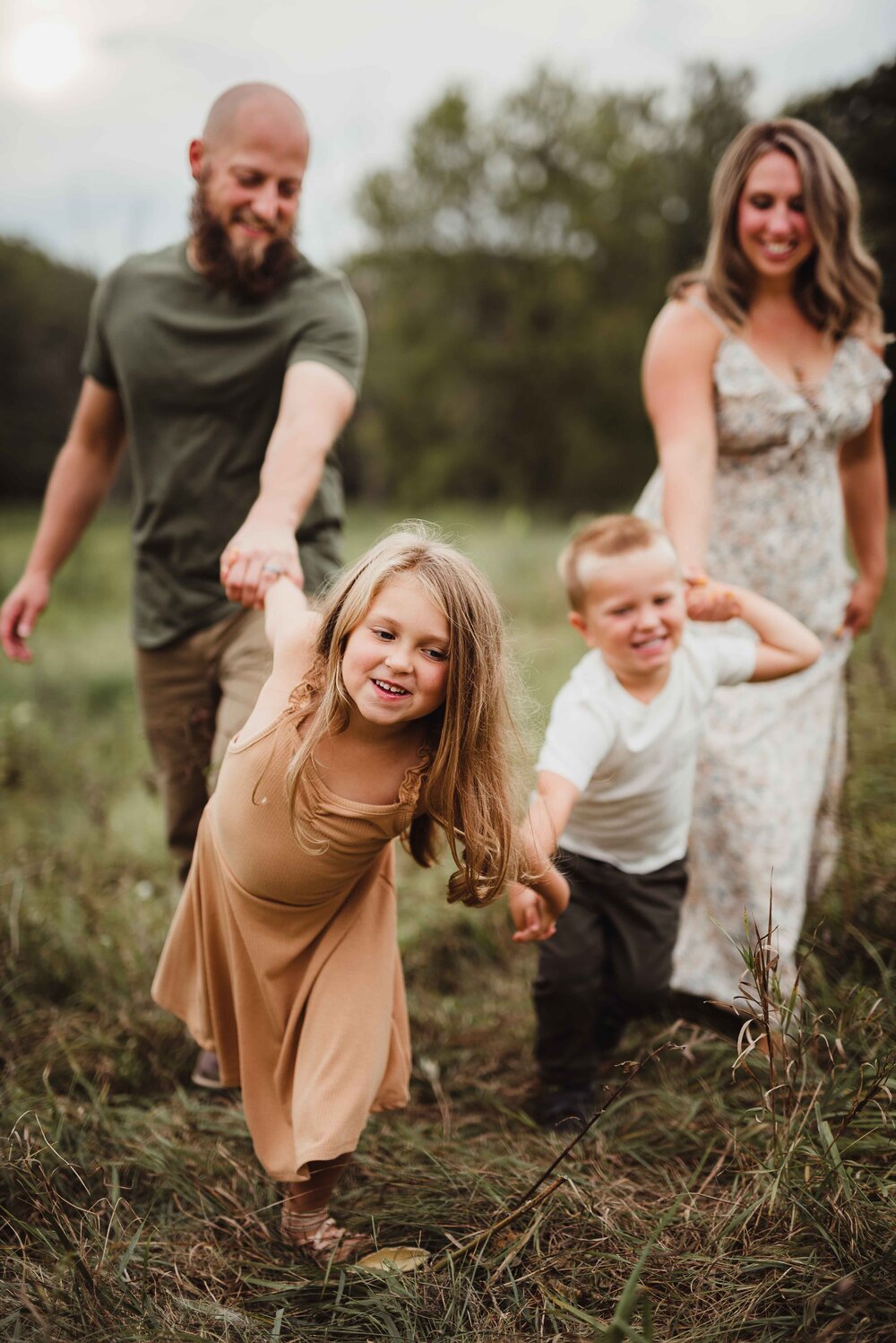family-photoshoots. 70+ Best Family Photoshoot Outfit Ideas That You Must Check