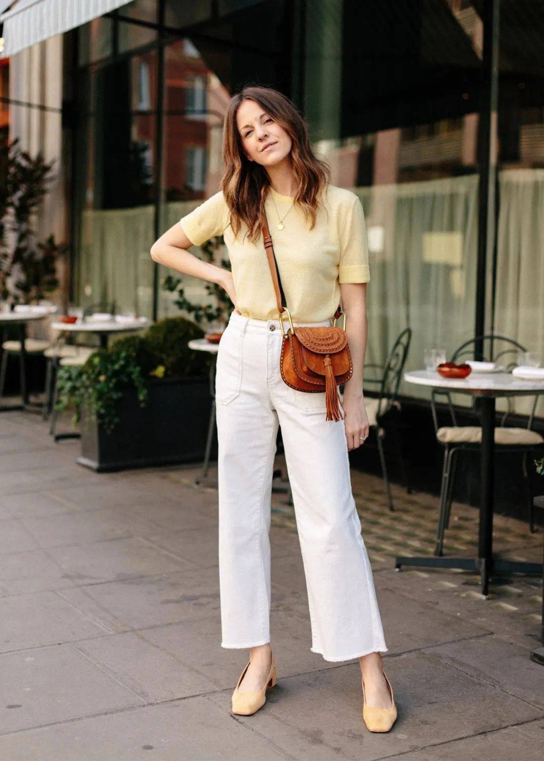 60+ Hot Trending Clothes for Teenage Girl 58 minimalist outfit for girls 60+ Hot Trending Clothes for Teenage Girl - 53