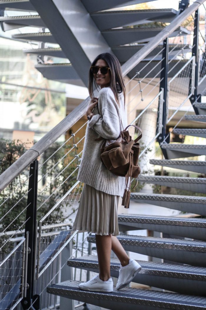 60+ Hot Trending Clothes for Teenage Girl 43 sweater and a skirt outfit.. 60+ Hot Trending Clothes for Teenage Girl - 39