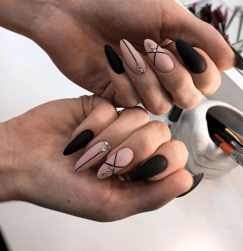 Almond Nail Shape 1 75+ Hottest Looking Nail Shapes for Women - 26
