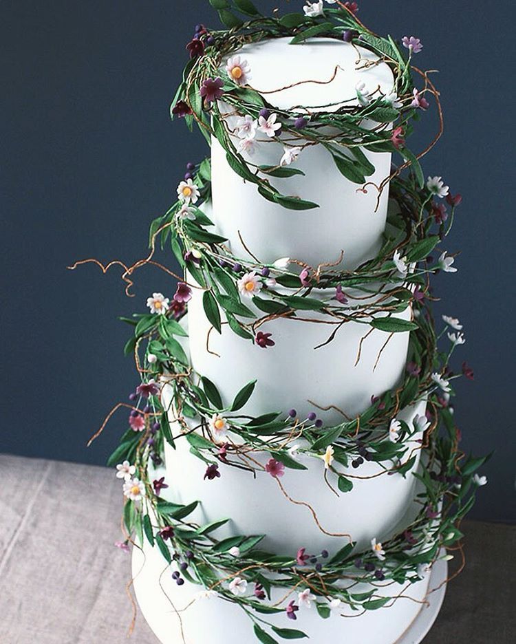 Top 30 Best Cake Designers in the World 49 Arianna Lauren Top 30 Best Cake Designers in the World - 41